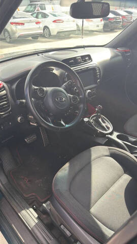 2018 Kia Soul +