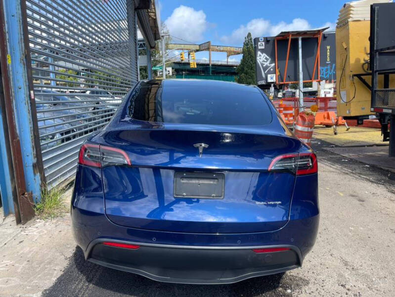 2022 Tesla Model Y Long Range