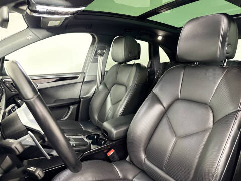 2020 Porsche Macan