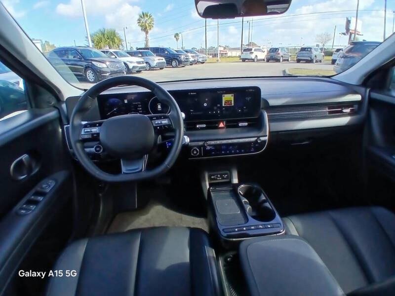 2025 Hyundai Ioniq 5 SEL