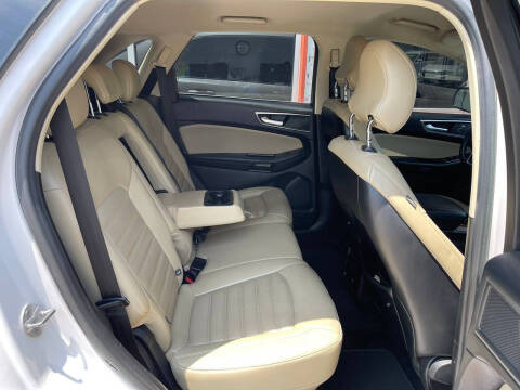 2017 Ford Edge SEL