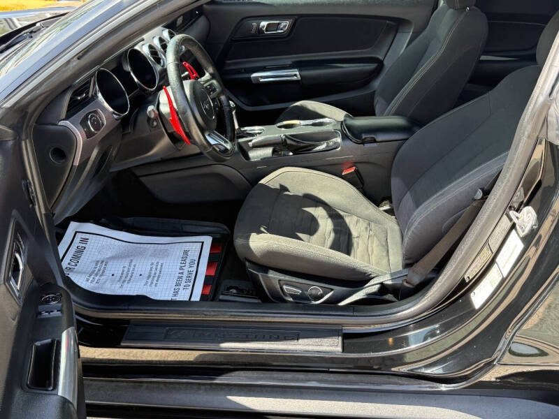 2017 Ford Mustang EcoBoost Premium