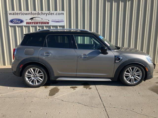2017 MINI Countryman Cooper S
