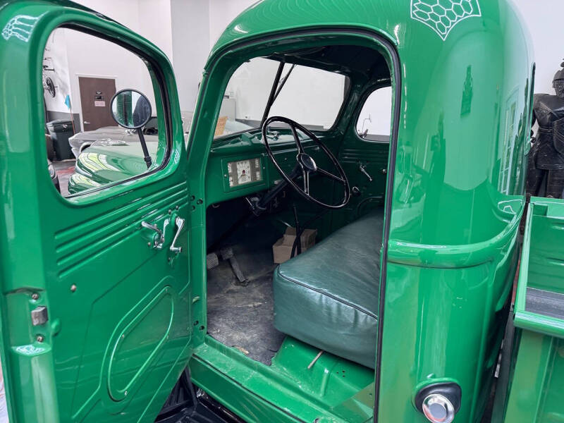 1949 International KB2