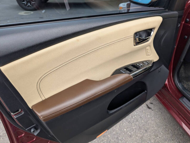 2017 Toyota Avalon XLE Premium