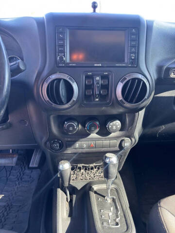 2017 Jeep Wrangler Unlimited Willys Wheeler W