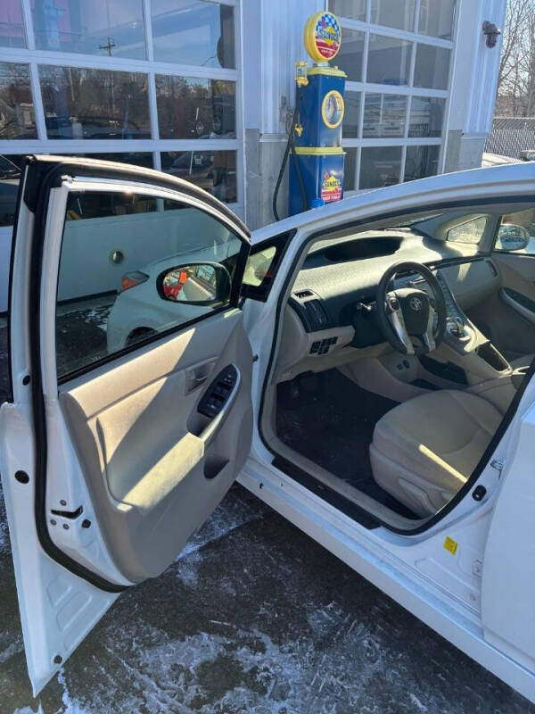 2012 Toyota Prius Five