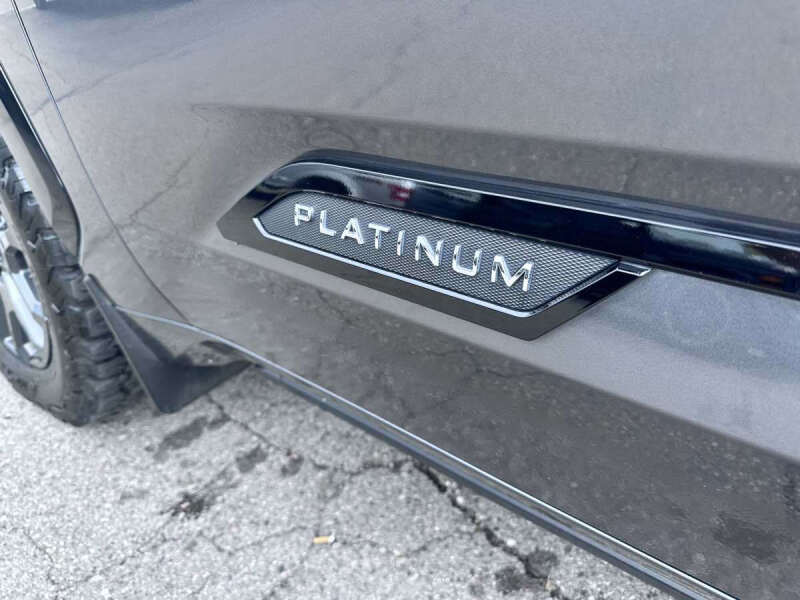 2024 Toyota Sequoia Platinum