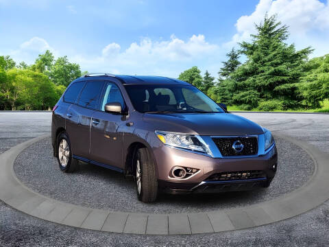 2014 Nissan Pathfinder for sale at Garden State RAM in Hasbrouck Heights NJ