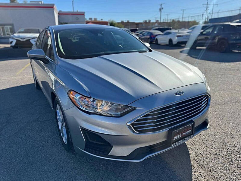 2020 Ford Fusion SE