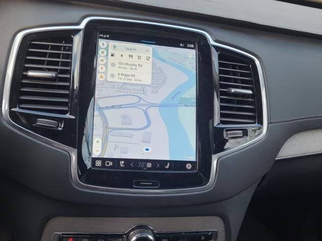 2023 Volvo XC90 Recharge T8 Ultimate Bright Theme 7P