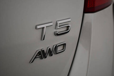 2015 Volvo V60 Cross Country T5