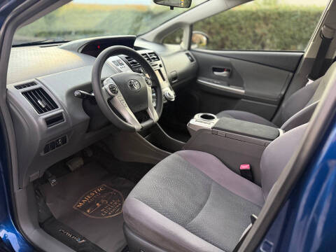 2012 Toyota Prius v Three