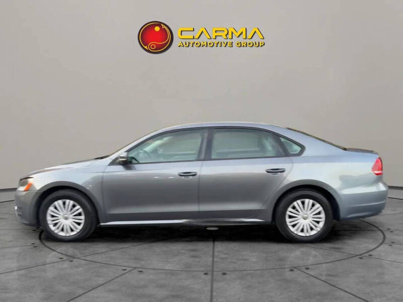 2014 Volkswagen Passat 1.8T S PZEV