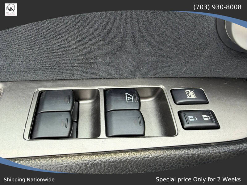 2010 Nissan Versa 1.8 S