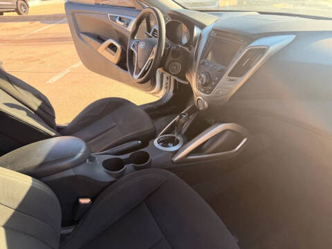 2016 Hyundai Veloster