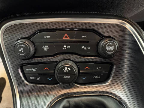 2015 Dodge Challenger R/T Scat Pack