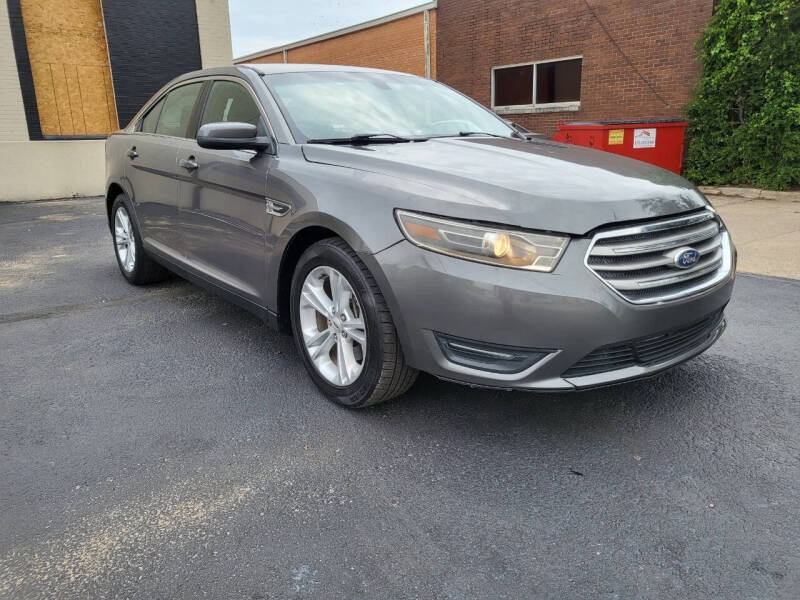 2013 Ford Taurus SEL