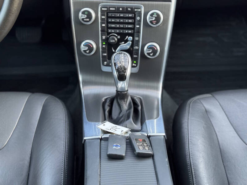 2015 Volvo V60 T5 Drive-E Premier