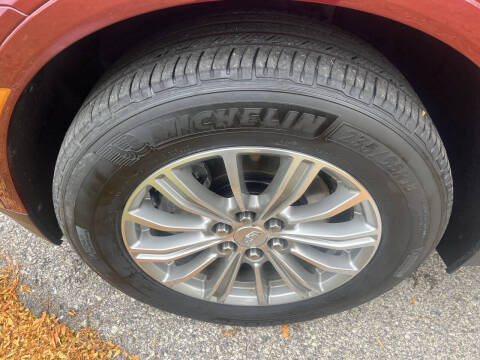 2017 Cadillac XT5 Luxury