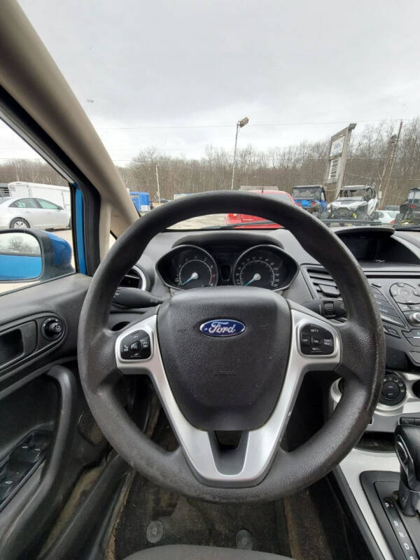 2017 Ford Fiesta SE
