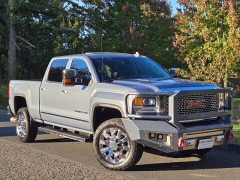 2016 GMC Sierra 2500HD Denali