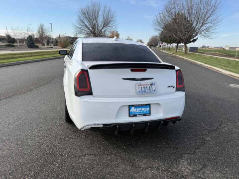 2018 Chrysler 300 S