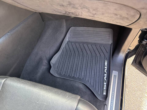 2016 Cadillac Escalade ESV Platinum