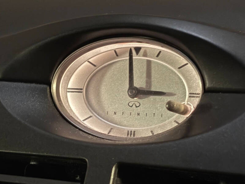 2004 Infiniti I35