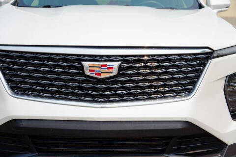 2024 Cadillac XT4 Luxury