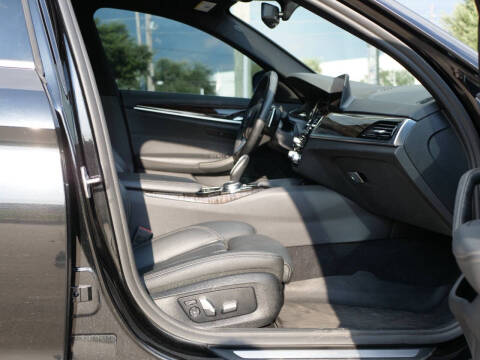 2019 BMW 5 Series 540i