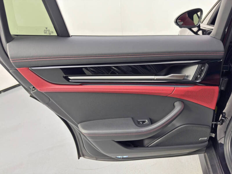 2024 Porsche Panamera