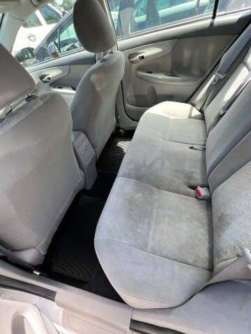 2009 Toyota Corolla LE