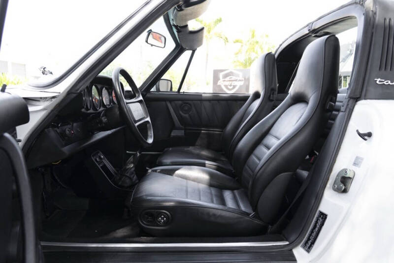 1985 Porsche 911 Carrera