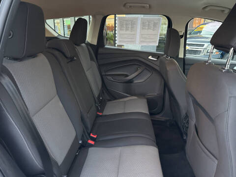 2019 Ford Escape SE