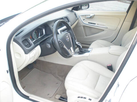 2015 Volvo S60 T5 Drive-E Premier