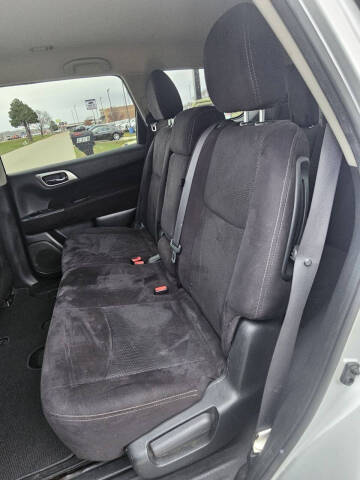 2014 Nissan Pathfinder SV