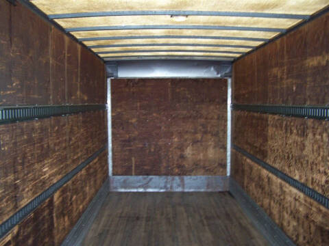 2002 Freightliner FL70