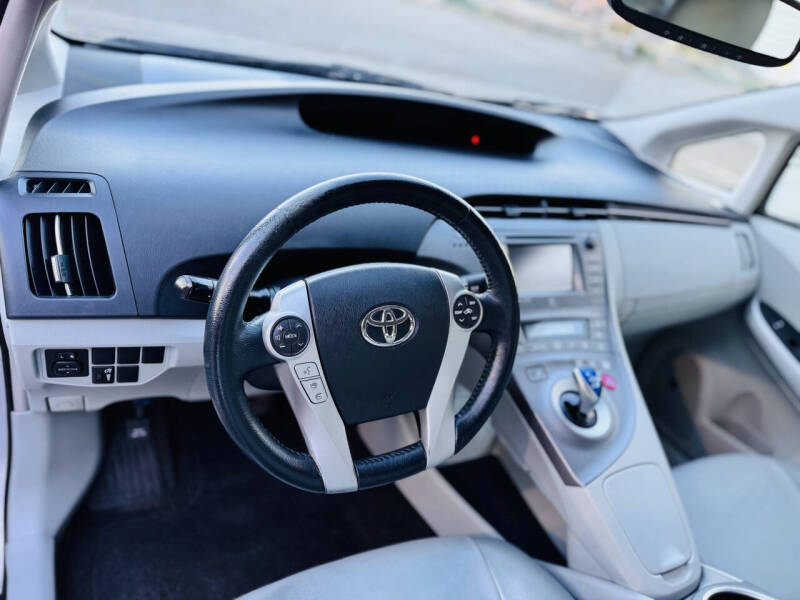 2013 Toyota Prius One