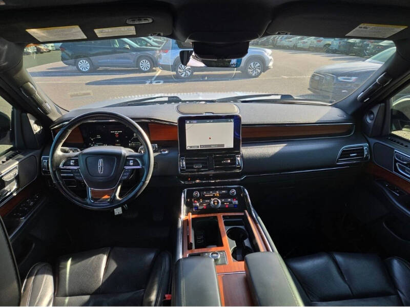 2018 Lincoln Navigator Premiere