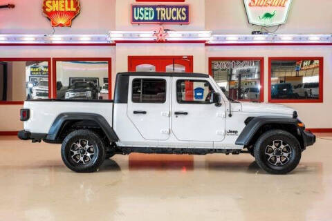 2020 Jeep Gladiator Sport