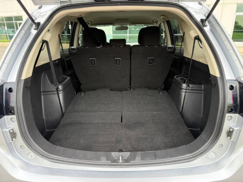 2016 Mitsubishi Outlander ES