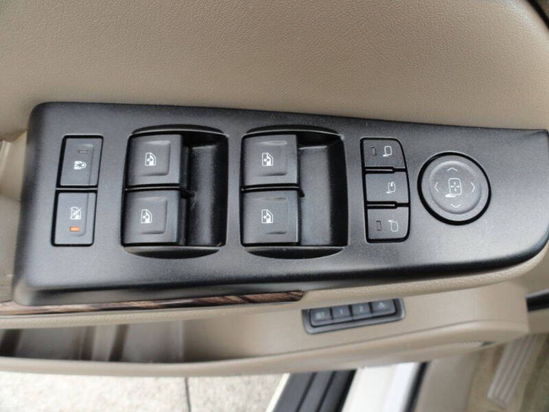 2017 GMC Yukon SLT