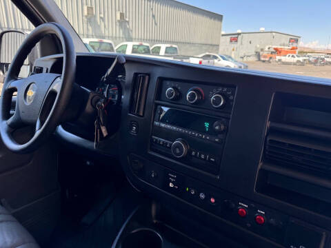 2015 Chevrolet Express 2500