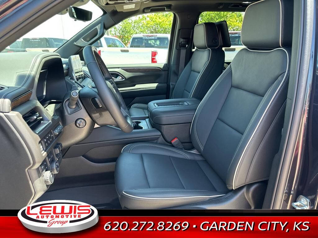 2024 Chevrolet Suburban for sale at Lewis Chevrolet of Garden City in Garden City, KS