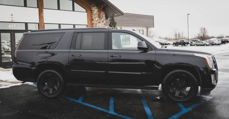 2020 Cadillac Escalade ESV Platinum
