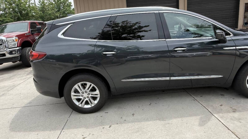 2019 Buick Enclave Essence