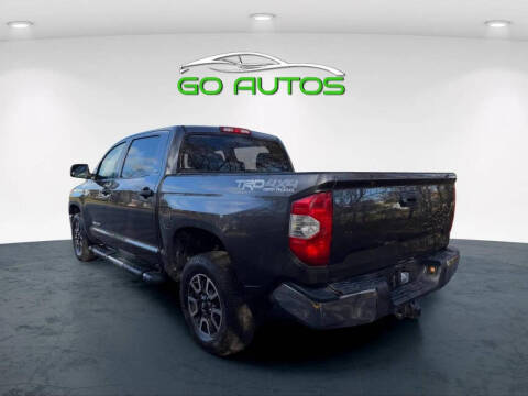 2017 Toyota Tundra SR5