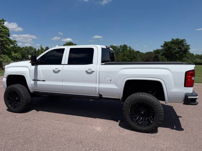 2017 GMC Sierra 3500HD Denali