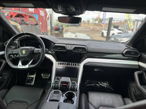 2021 Lamborghini Urus